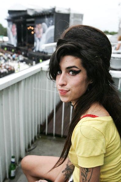 Amy winehouse tracks - Mar 22, 2017 · 2. What It Is . The B-side of Winehouse’s debut single, Stronger Than Me, this track complements the A-side’s contemptuous romantic side-eye.Stronger Than Me sneers: “You treat me like a ... 